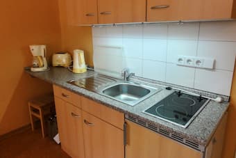 Apartment-Pueckler-Kuechenzeile